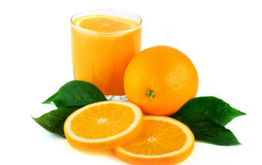 喝橙汁能改善脑健康