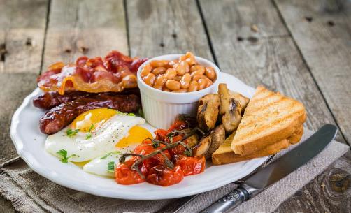 不吃早餐不仅容易导致肥胖 忘吃这顿饭小心得心脏病