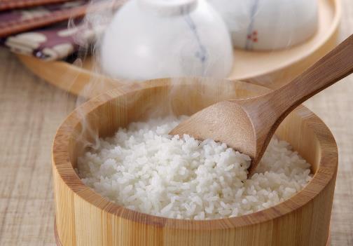 如何正确煮米饭？煮米饭用冷水还是开水好