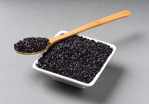 黑米粥的做法-黑米的功效与作用