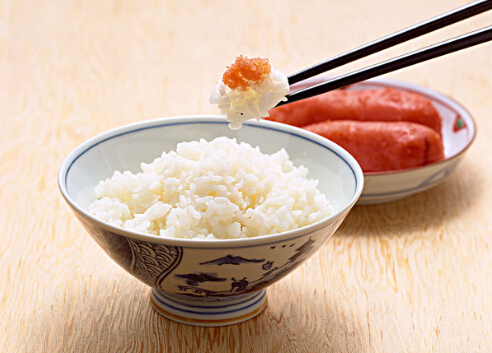 让米饭更营养好吃的方法-加点盐米饭更香