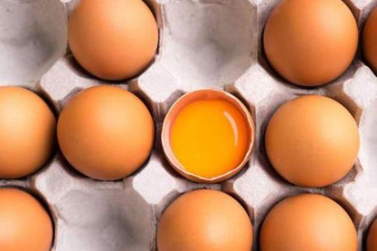 鸡蛋真的可以养护头发吗