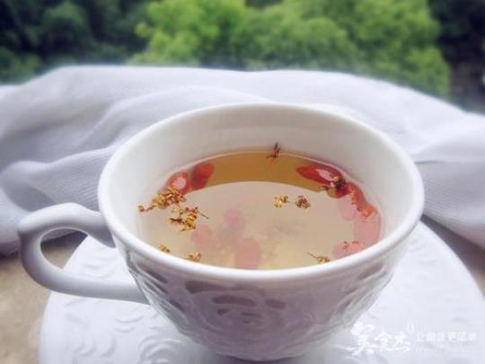 桂花枸杞茶功效和食用方法