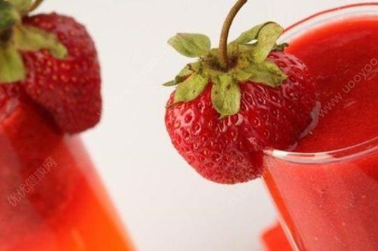 草莓汁的营养是什么呢？