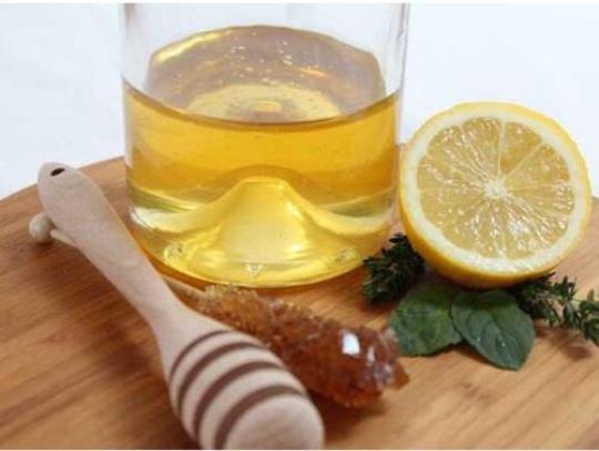 早上空腹喝蜂蜜水到底有什么作用？