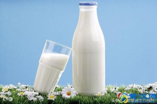 早晨喝牛奶的好处有哪些？