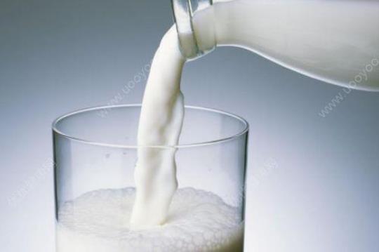 饭后多久可以喝牛奶有什么好处？