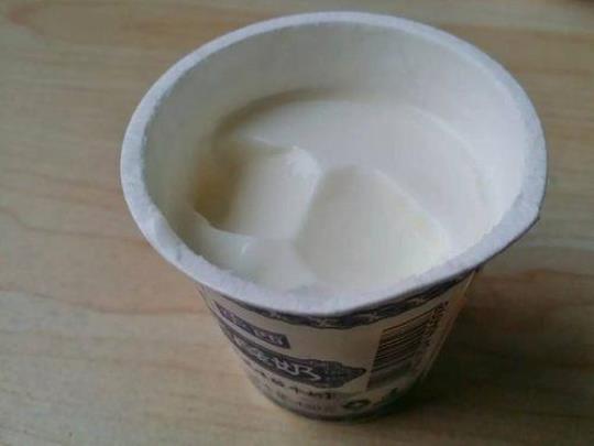 老酸奶变固态营养价值高吗？