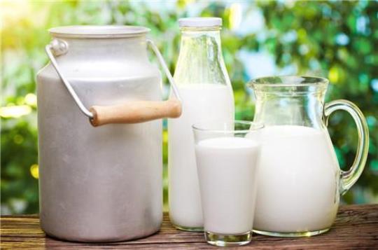 低脂牛奶有哪些功效？