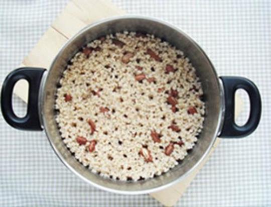 高粱米饭的做法与好处