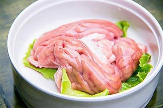 吃猪脑有什么好处呢？