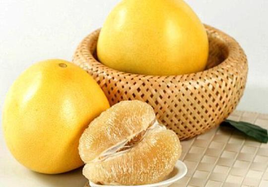 柚子的功效与作用，降血糖降血脂  柚子功效作用与主治