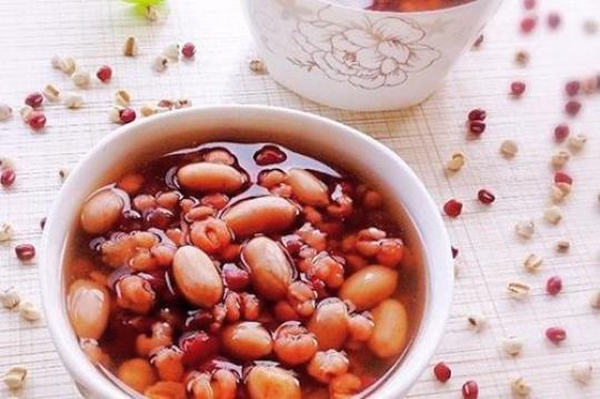 薏米莲子红豆粥制作方法