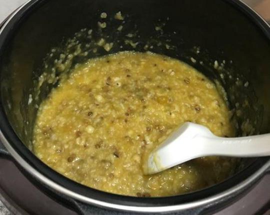 绿豆薏米南瓜粥的做法