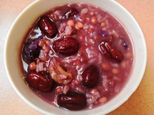 红豆薏米红枣汤的做法