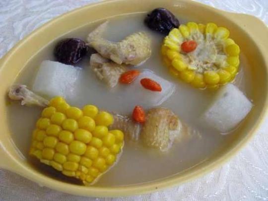 玉米炖鸡汤的做法