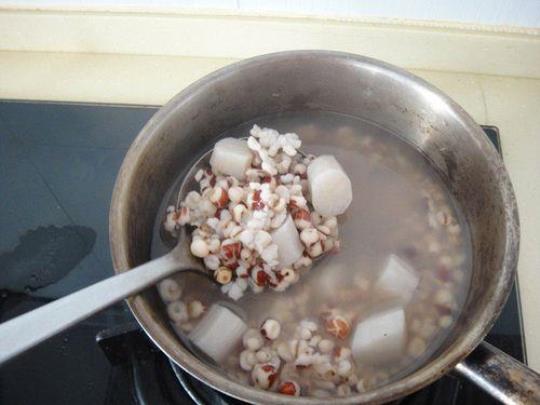 山药薏米芡实粥的做法 轻松做一个美食家