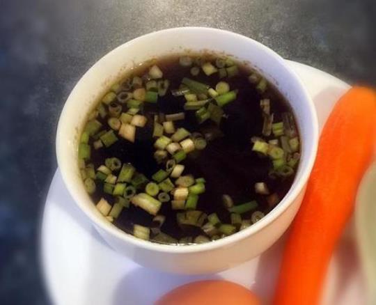 葱白豆豉汤的做法