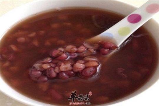 红豆薏仁粥的做法和它的功效作用