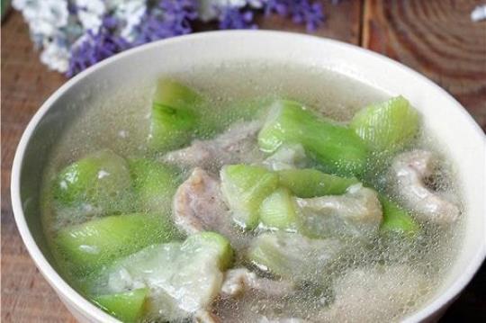 让你清润度夏的一碗汤----丝瓜猪肝瘦肉汤