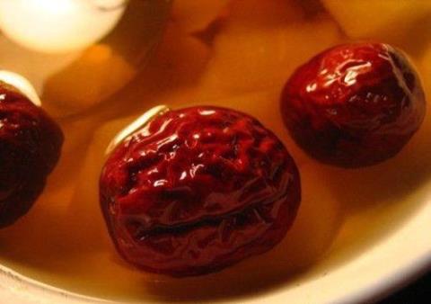 巧用红枣食疗方治咽炎  红枣有哪些食疗方