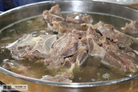 牛肉火锅汤怎么做呢？