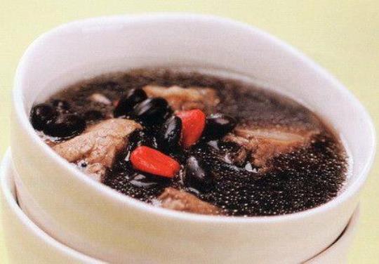 黑芝麻红枣汤的做法