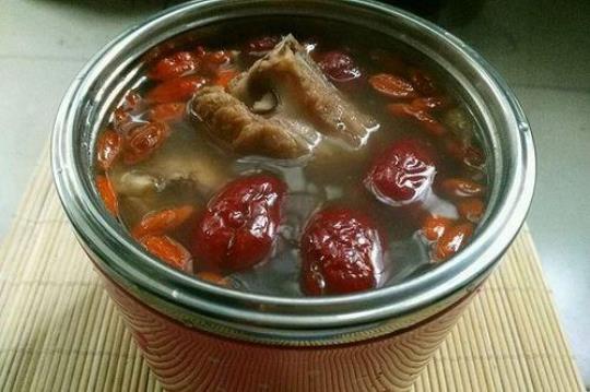 红枣枸杞排骨汤的做法是什么