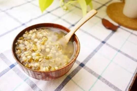 薏米绿豆汤的作用是什么