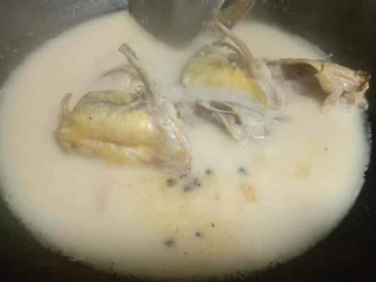 酸菜黄骨鱼汤的做法注意什么？