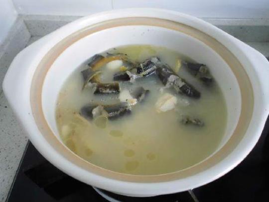 苦瓜鳝鱼汤的做法