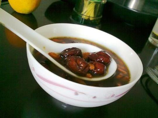 红枣阿胶汤的做法