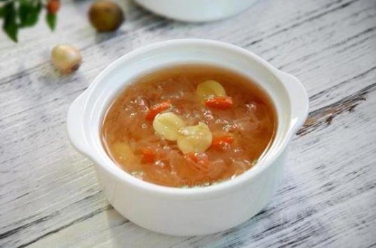 木耳莲子汤的做法是什么？