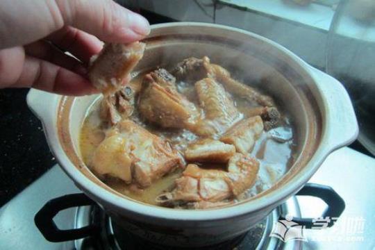 电锅炖鸡汤做法有哪些呢