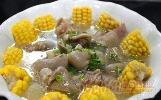 猪脚玉米汤的做法