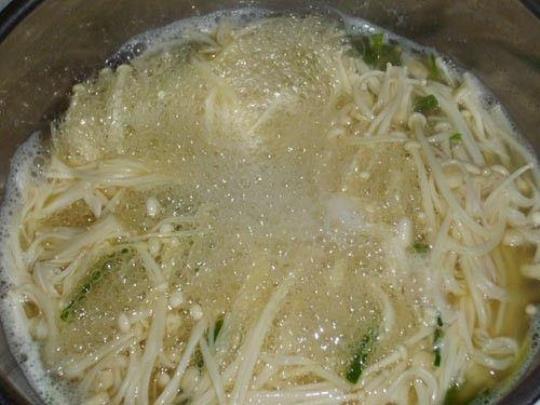 金针菇豆芽汤的做法有哪些