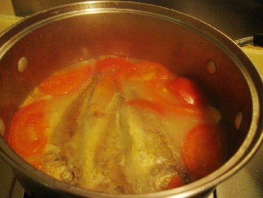 黄鱼番茄汤的做法有哪些