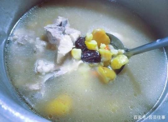 板栗排骨汤的做法有哪些