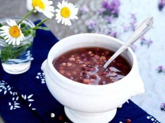 做红豆薏米汤能加冰糖吗？