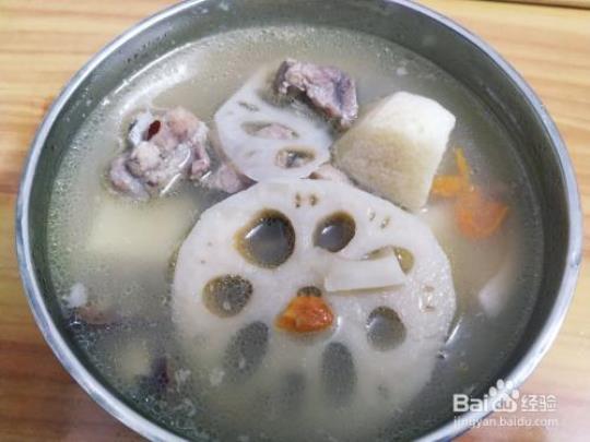 排骨莲藕红枣汤的做法是什么