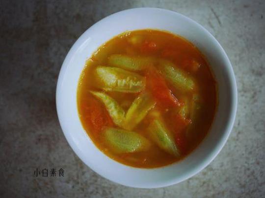 丝瓜西红柿汤的做法