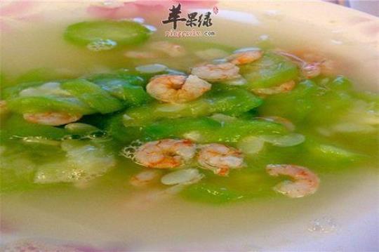 丝瓜虾仁汤的做法
