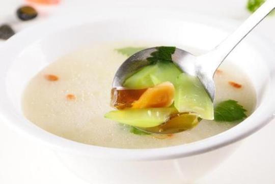 黄瓜皮蛋汤的营养有哪些？