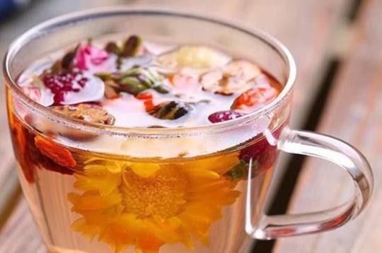 菊花枸杞玫瑰茶怎么做