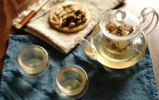 西洋参石斛茶的做法与功效是什么
