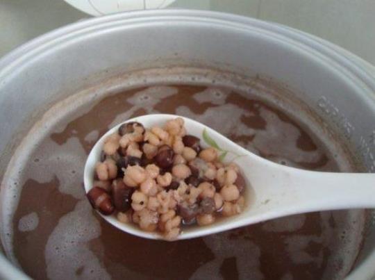薏米赤小豆汤 没想到好处有这么多