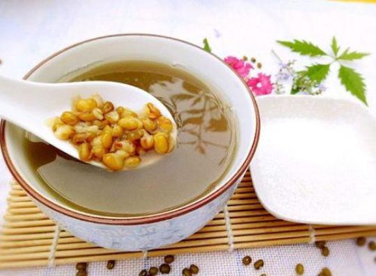 胃疼可以喝绿豆汤吗？