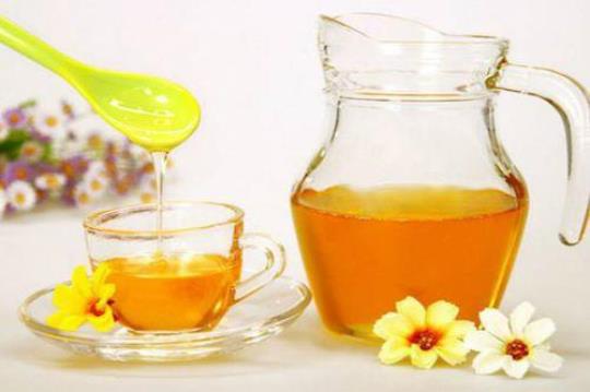 蜂蜜和茶能不能放到一起喝