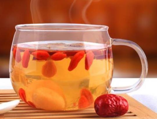 红枣桂圆枸杞泡茶有什么功效