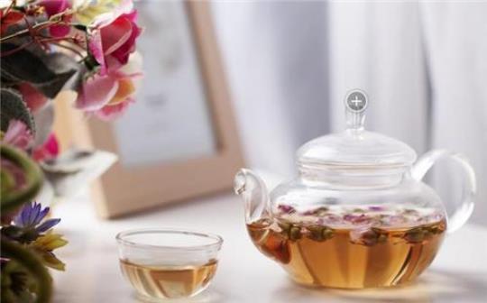 银花红糖茶可以在一起喝吗